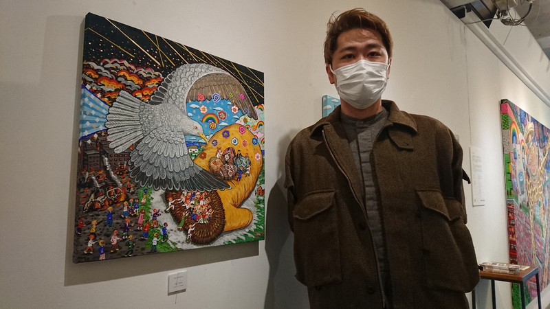 日本人アーティストの壁画、砲撃で損壊 マリウポリで市民と共作