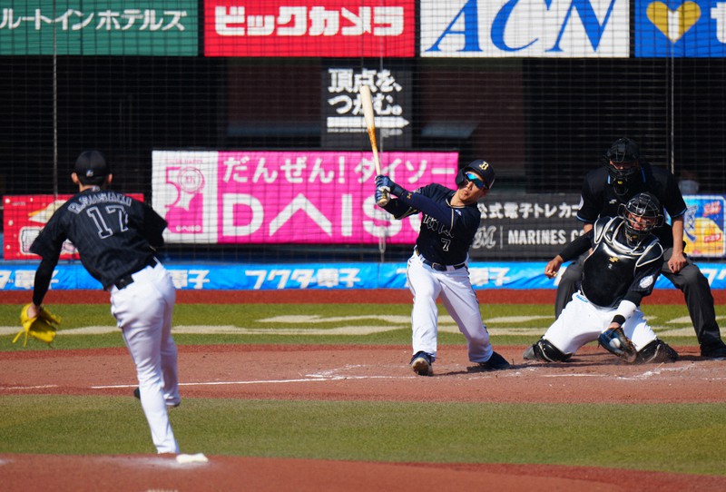 完全試合、佐々木朗希のすごみ 「最も三振しない打者」から3三振