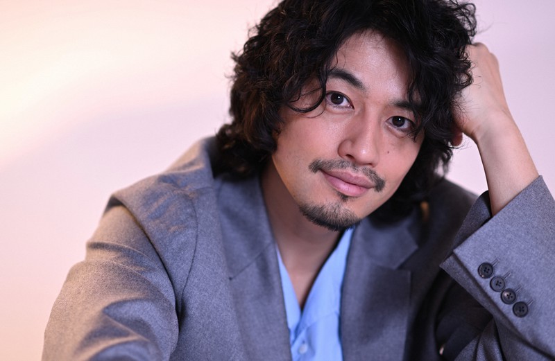 妊娠したプレーボーイ」斎藤工さんが感じた“生きにくさ” [写真特集1/6