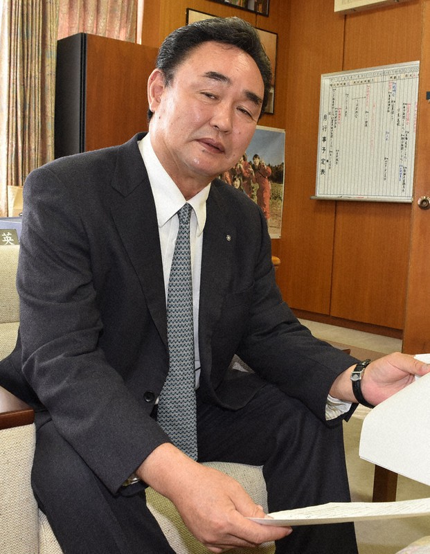 楢葉町の松本幸英町長=福島県楢葉町で2022年2月21日、柿沼秀行撮影