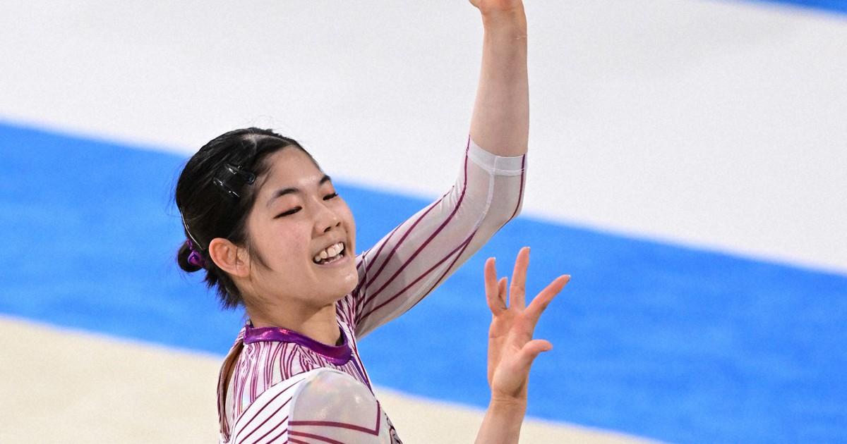 全日本体操個人総合 女子は17歳笠原が初優勝 [写真特集2/16