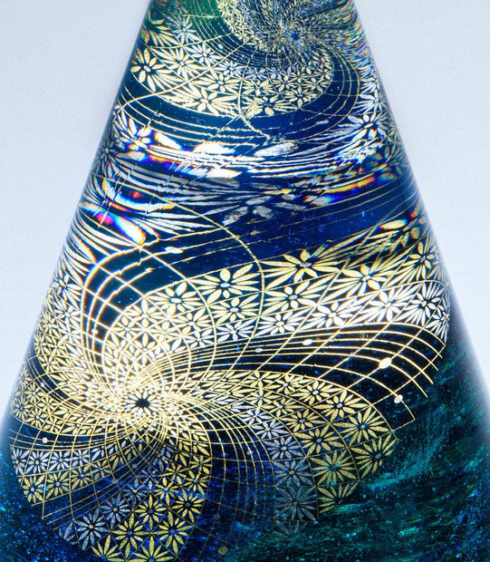 企画展「～響き合う東西の美～ガラス・アートの世界」 職人技、感性と