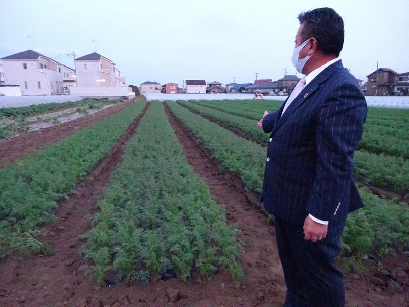 もうやっていけない 農家が悲鳴 ウクライナ侵攻が関係する理由 毎日新聞