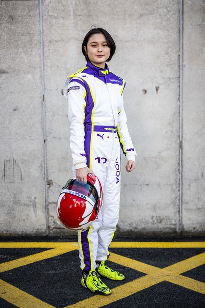 野田樹潤　トレカ　第二弾 71FPwnY2dFL._UF894,1000_QL80_.jpg