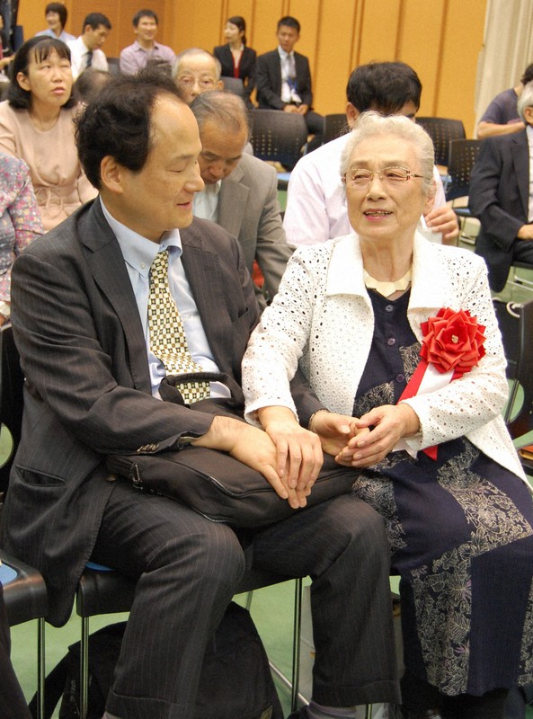 盲ろう者から学ぶコミュニケーションの本質～スロー