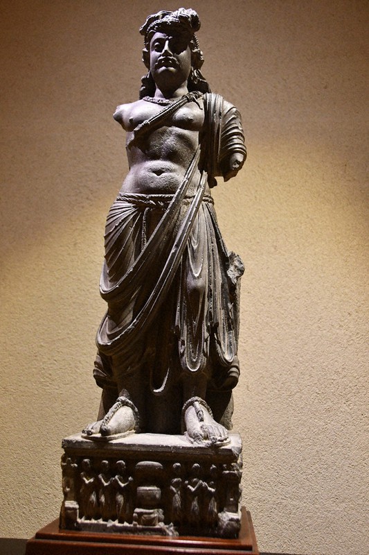 ガンダーラ仏が「里帰り」 龍谷ミュージアムから 青山讃頌舎で特別展