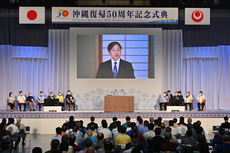 沖縄の日本復帰から50年が経過し、開催された「沖縄復帰50周年記念式典」=沖縄県宜野湾市の「沖縄コンベンションセンター」で2022年5月15日午後2時24分、平川義之撮影