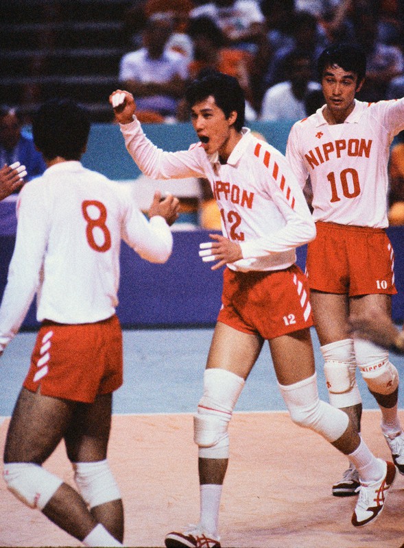 フジカラーdeおもしろ人形プレゼント 似てるかな人形 バレーボール 川合俊一 川合俊一のD・D・Tチャンネル - YouTube