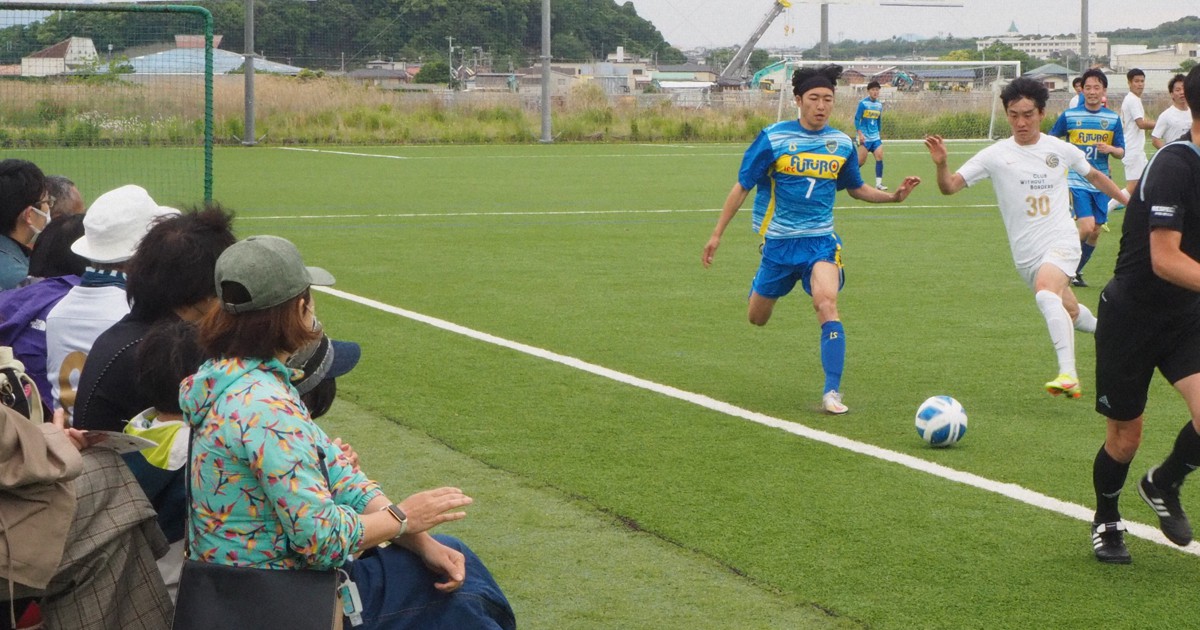 スポーツの今 鳩サブレースタジアム 鎌倉に住民みんなの 草っぱら を 毎日新聞