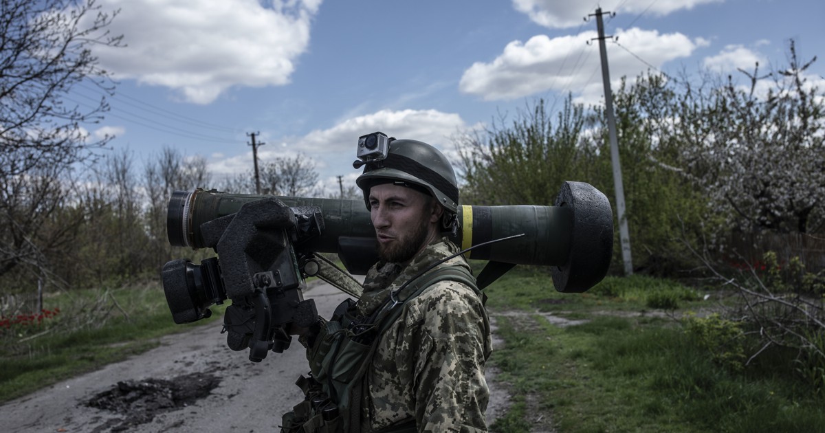 ウォール・ストリート・ジャーナル：ウクライナ兵にジャベリン攻撃