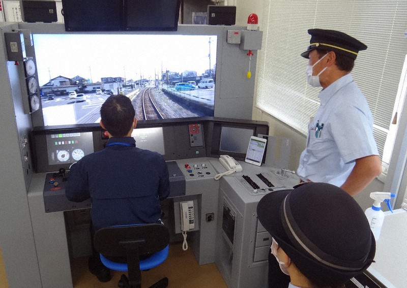 ゆうやJR鉄道乗務員 鉄道開業150周年 木更津駅で乗務体験 JR支社が企画 ／千葉