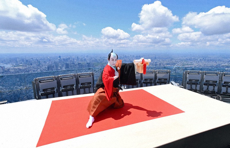 東京スカイツリー10年 海老蔵さんが壮大に厄払い 毎日新聞