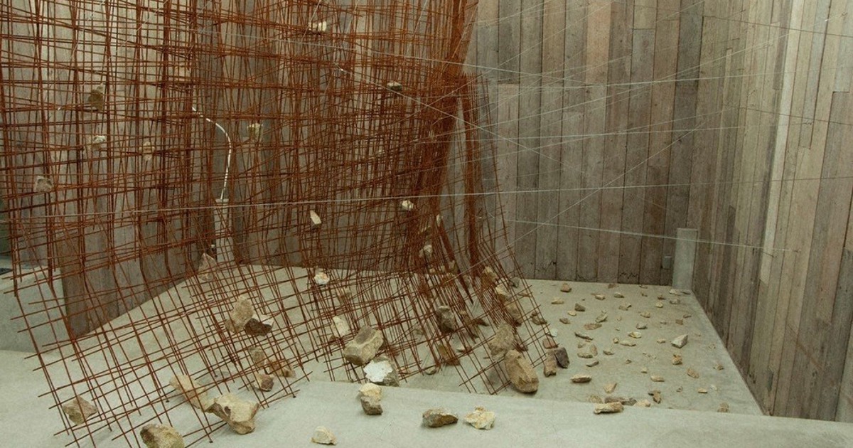 アートな窓：石に触れ 想像広げ＝現代美術家・鈴木孝幸 ／愛知 | 毎日新聞