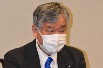 参院選静岡選挙区で党本部が候補擁立を断念したことを明かした曳田卓・立憲民主党県連幹事長＝静岡市内で2022年5月24日、深野麟之介撮影