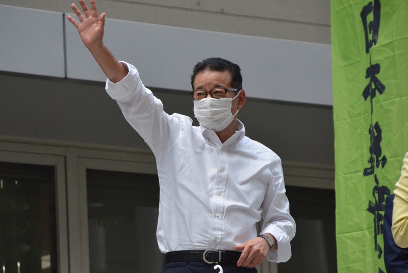 参院選に向けた全国遊説をスタートさせた日本維新の会の松井一郎代表=高松市で2022年5月14日午後1時34分、松本紫帆撮影
