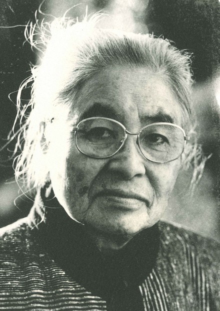 小嶋千鶴子さん死去 晩年は地域の文化振興に貢献 自身の作品展も