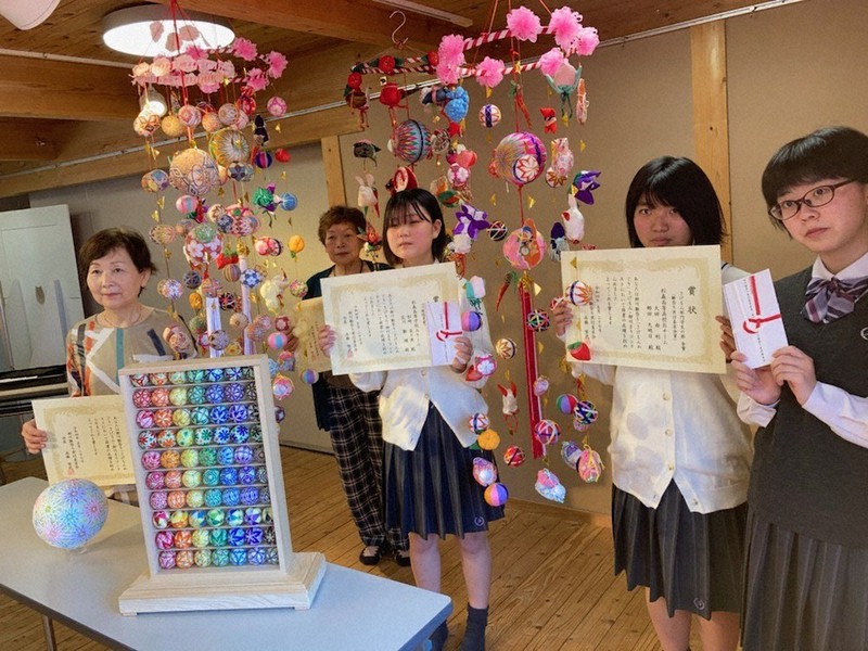 柳川・さげもんコンテスト 一般投票賞は島添さん 表彰式で思い「一針一