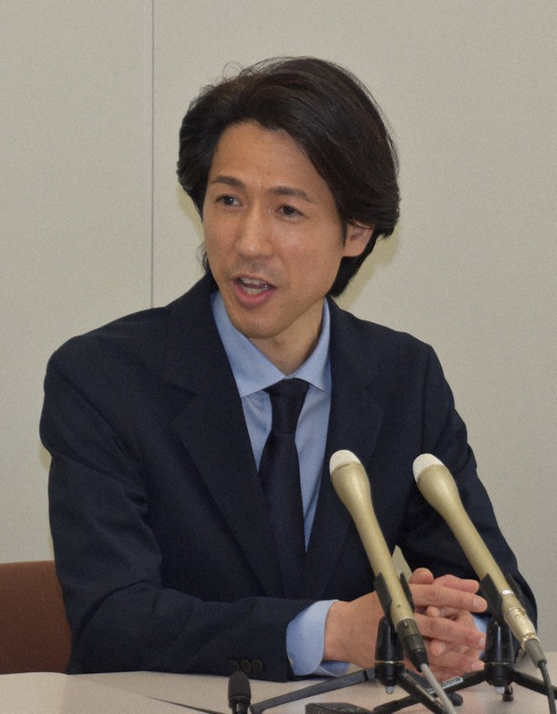 出馬表明する参政党の稲葉氏