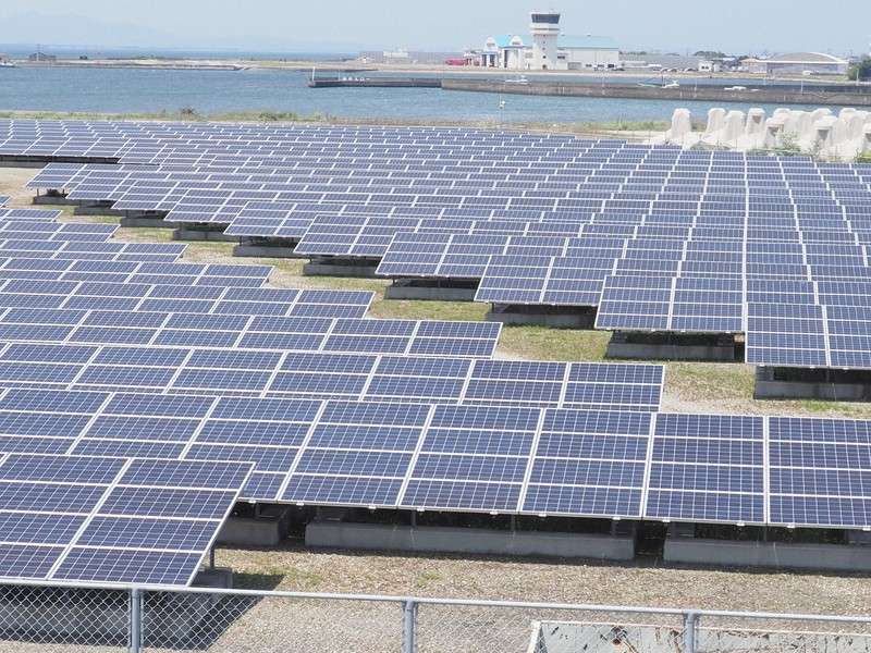 国の政策担うつもりが」突然の出力制御 太陽光事業者の不安と不満