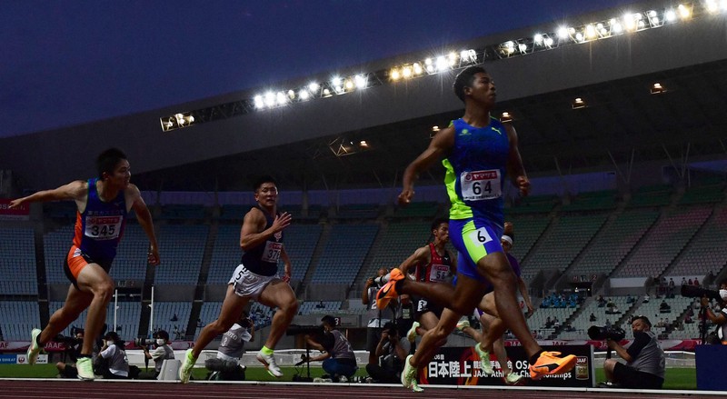 サニブラウン「走りまだまだ」 参加標準突破で男子100m決勝進出 [写真