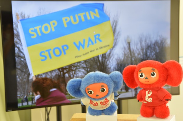 チェブラーシカも戦争反対 ロシア語翻訳家の児島宏子氏に聞く 週刊エコノミスト Online