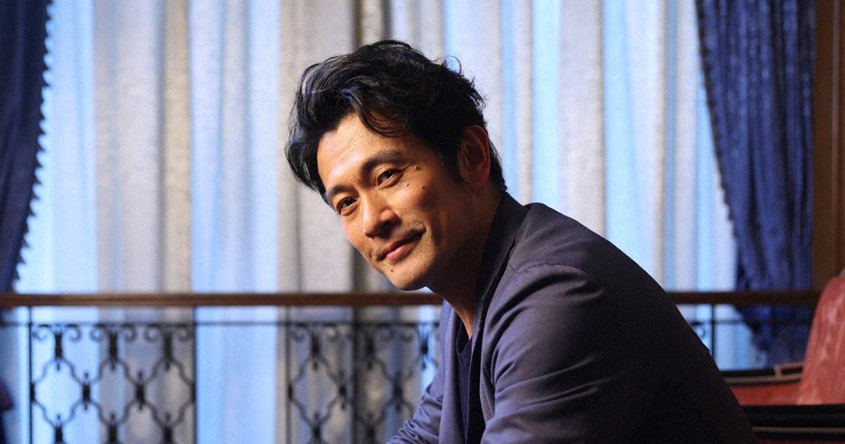 トーク 舞台 M バタフライ 主演 内野聖陽 人間の不可解さを表現 毎日新聞