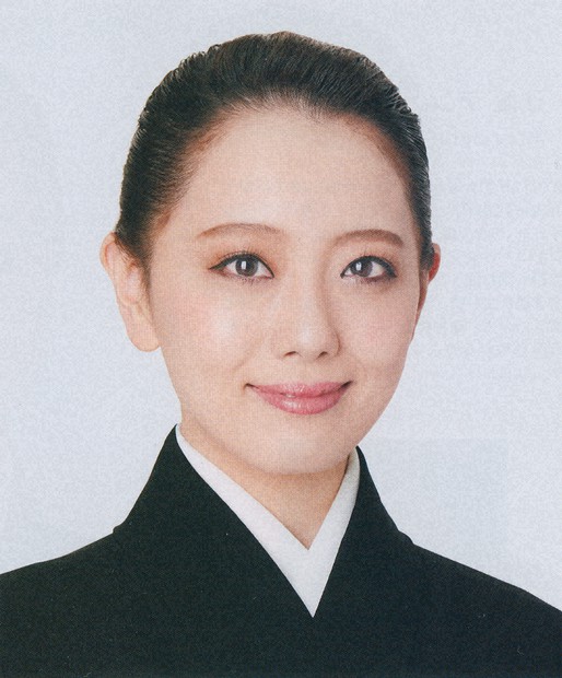 宝塚雪組トップ娘役の朝月希和さん退団へ 12月に最後の舞台 | 毎日新聞