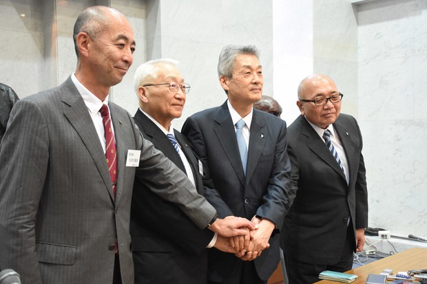 異例の展開 現職不出馬の日医会長選の裏側 これ大事 いま知りたい医療ニュース 渡辺将之 毎日新聞 医療プレミア