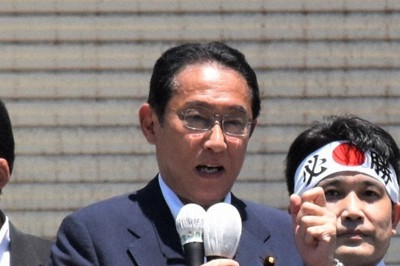 応援演説する岸田文雄首相＝福井市で2022年7月2日午前11時24分、国本ようこ撮影