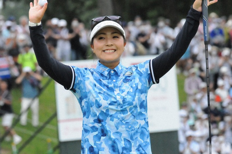 青木瀬令奈 ざんげノート が引き寄せた今季初勝利 女子ゴルフ 毎日新聞