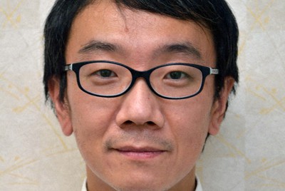 富山県民主医療機関連合会の坂井直之事務局次長＝富山市で、萱原健一撮影
