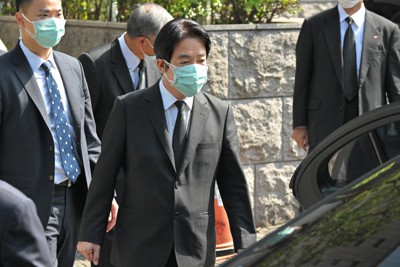 弔問で安倍晋三元首相の自宅を訪れた台湾の頼清徳副総統＝東京都渋谷区で2022年7月11日、手塚耕一郎撮影