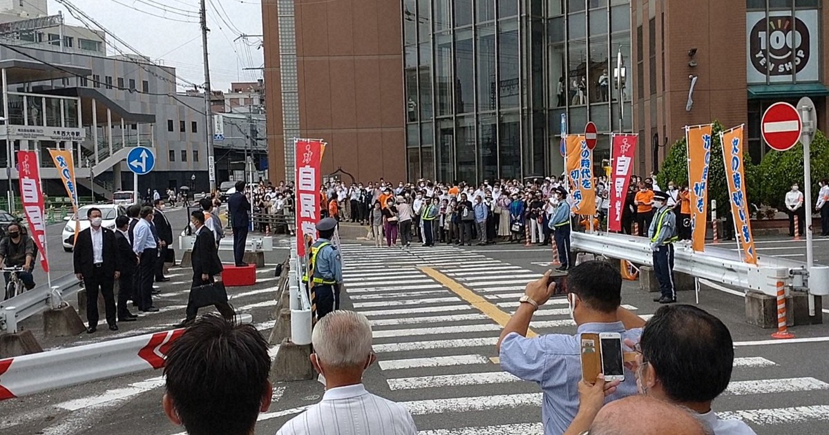 安倍氏の演説場所 下見は前日夕 奈良県議ら「危ないと思った」 | 毎日新聞