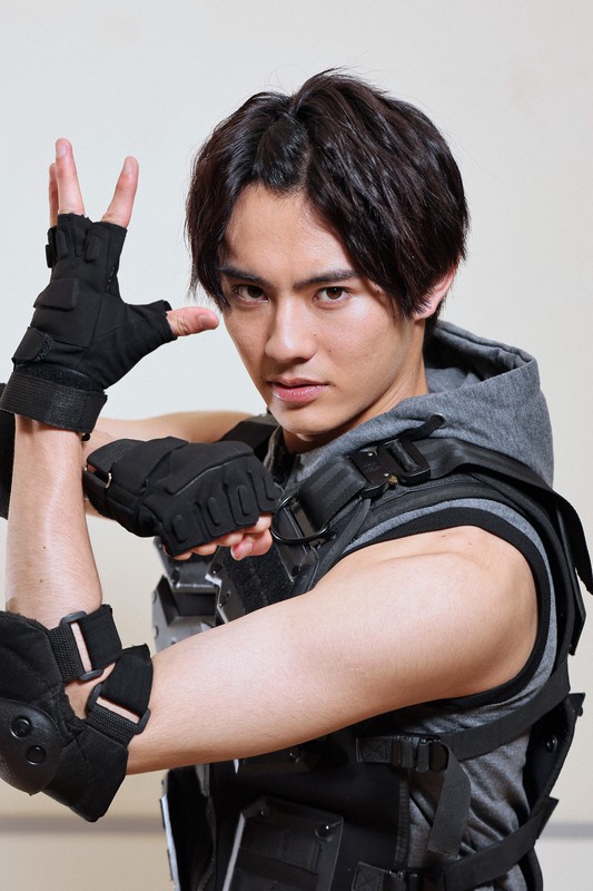 どうすればカッコ良く？ 仮面ライダー俳優に聞く 挑戦する姿みせて