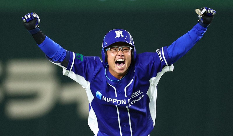 代打かな 日本製鉄鹿島 守備固めが人生初のサヨナラ打 都市対抗 毎日新聞
