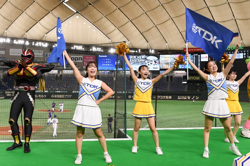 TDK（にかほ市）の応援団（1回戦） 第93回都市対抗野球 [写真