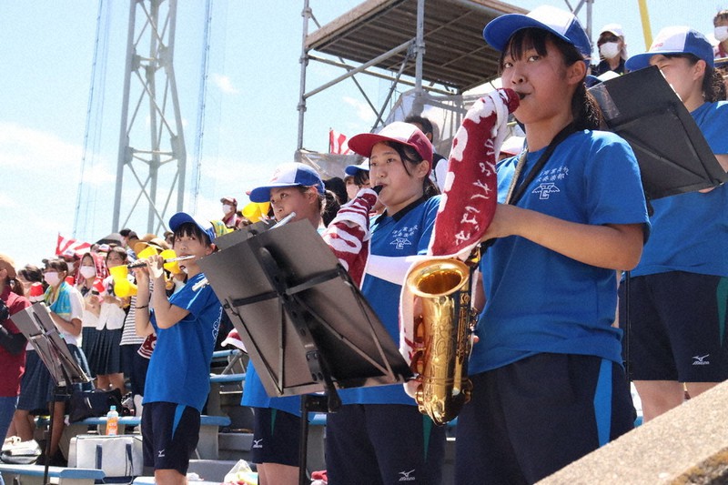 全国高校野球 三重大会 三重、猛打で連覇 津商 追い上げ及ばず