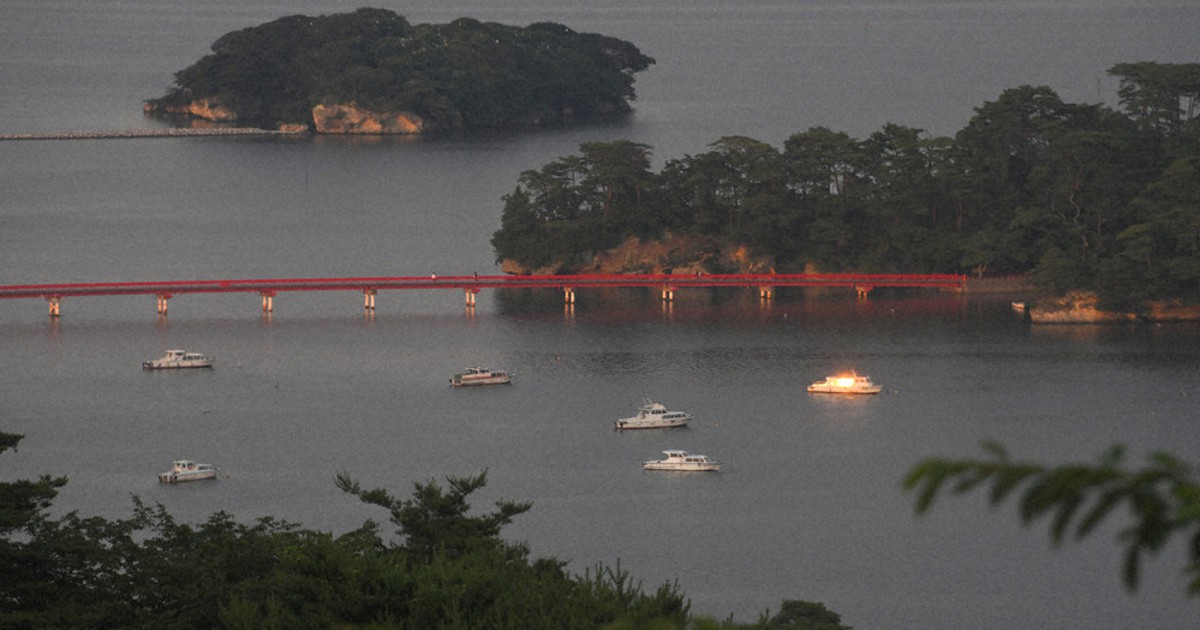 芭蕉の道 9 松島 美しいしま模様に見入る 毎日新聞