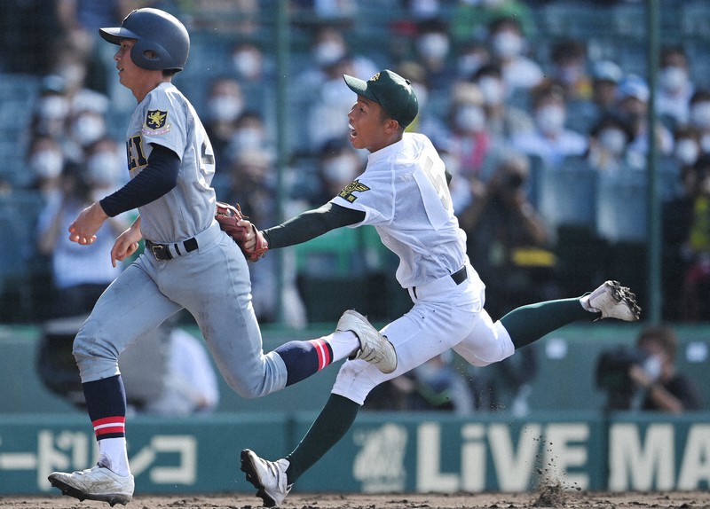 第6日第1試合 仙台育英vs鳥取商 夏の甲子園22 写真特集1 14 毎日新聞 第6日第1試合 仙台育英vs鳥取商 夏の甲子園22 写真特集1 14 毎日新聞