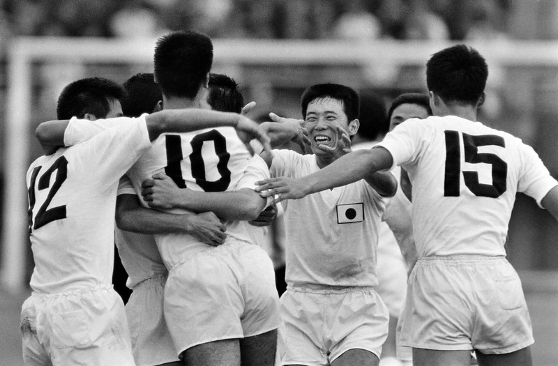 入手不可能！＂日本サッカーの父＂デットマール・クラマーさん 直筆サイン 来日し、サッカー…：「日本サッカーの父」 デットマール