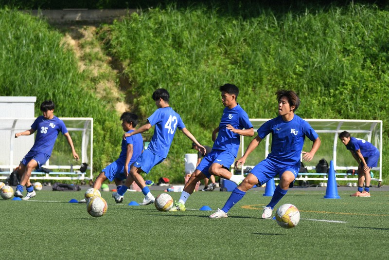 大学スポーツ365日：団地に住み野菜を育てる神奈川大学サッカー部 追求