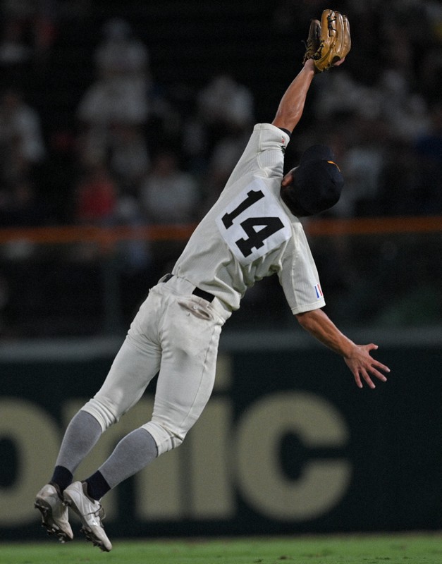 チームを救った起死回生の美技 長崎・海星 夏の甲子園 | 毎日新聞