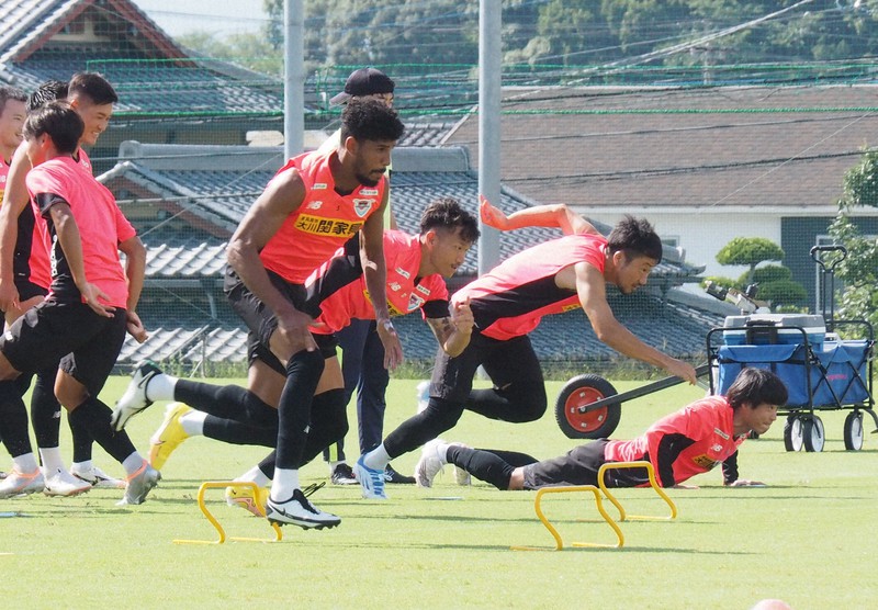 Football Life 最も長く走るサガン鳥栖の秘密は 止まること サッカーj1 毎日新聞