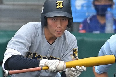 打てる気がしない」場面を変えた仙台育英の勝負の一手 夏の甲子園