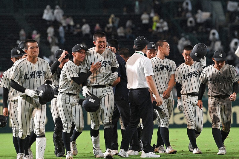 九州学院 硬式野球ユニフォーム 上下セットcoconeクレイクリーム