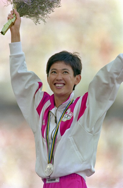 ★ 岩崎恭子さんサイン 金メダルを獲得した年の当時中学２年生のサインです。★1992.8.31