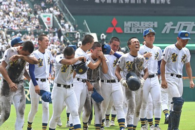 聖光学院 野球部 アウター 聖光学院・斎藤監督「一緒にいて楽しいチームだった」 夏の甲子園