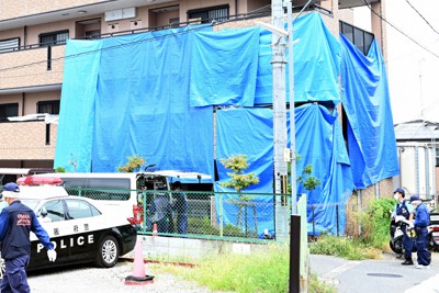 身分偽りホテル宿泊 暴力団 道仁会 会長らを詐欺容疑で逮捕 福岡 毎日新聞