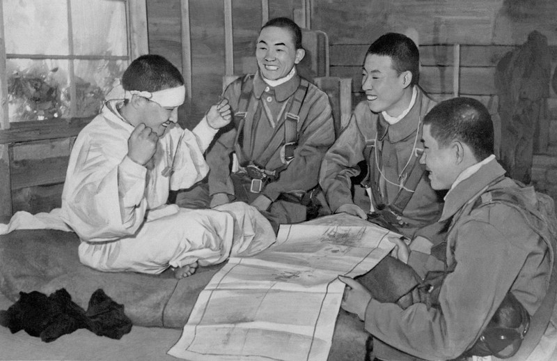 最後の夜は綿布団で」父が写した特攻隊 77年前の心境たどる [写真特集1