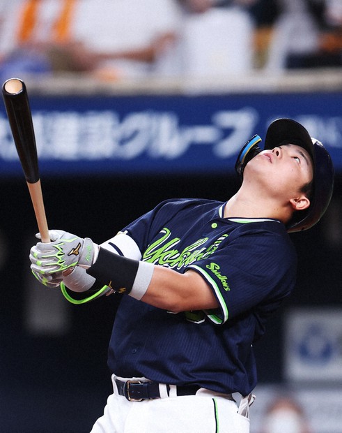 ヤクルト村上宗隆、連続打席出塁14でストップ プロ野球記録ならず